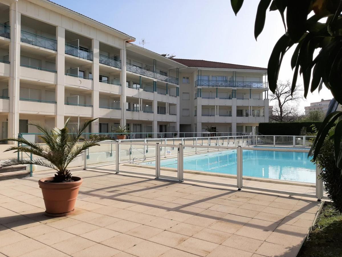 Appartement A Ciboure Avec Terrasse, Piscine Chauffee Et Parking - Ideal Golf Et Plage - Fr-1-239-551 Exteriér fotografie